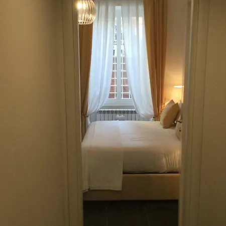 Vatican Luxury بيت ضيافة